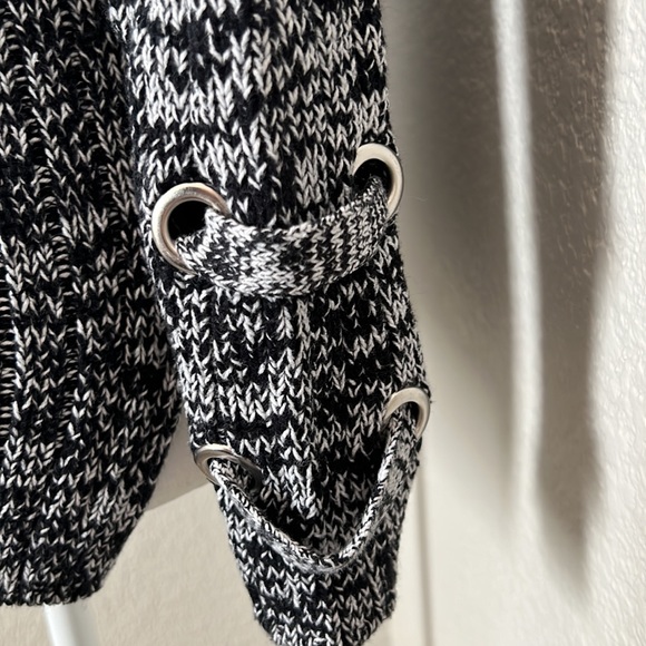 Guess sweater - Picture 5 of 14